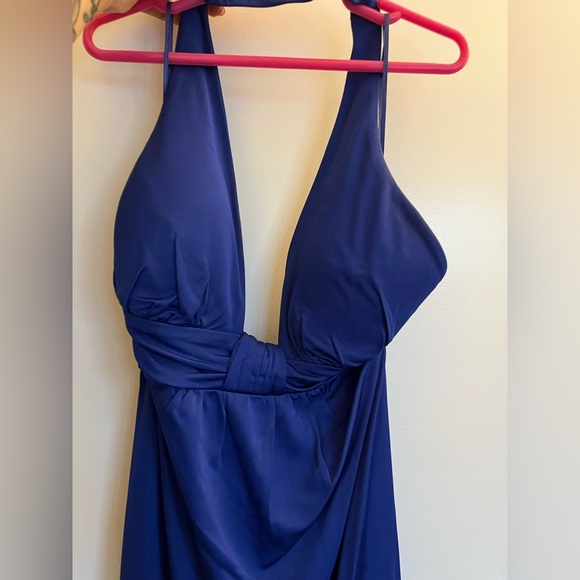 Blue satin stretch Halty dress - Picture 2 of 5